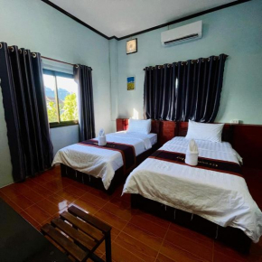 Smile Guesthouse VangVieng